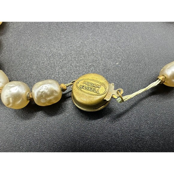 Vintage Miriam Haskell Knotted Baroque Pearl Necklace 24” - Picture 5 of 8